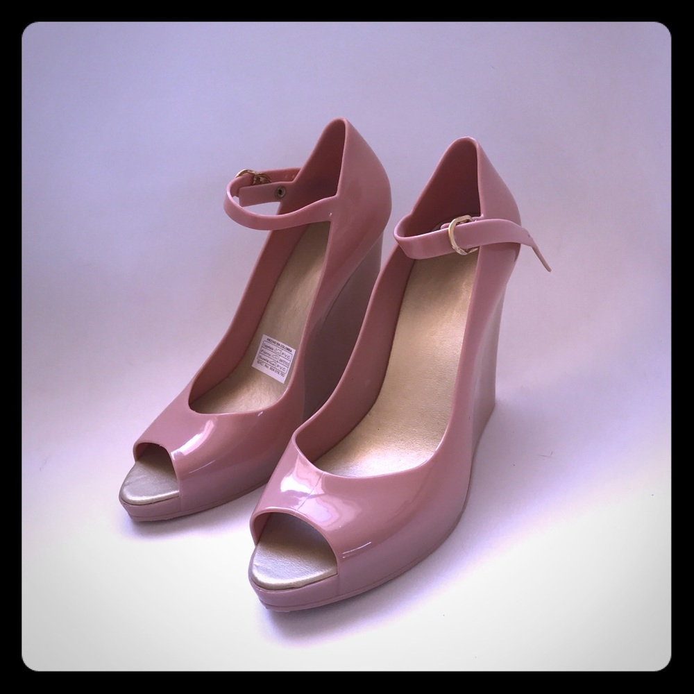 Gorgeous jelly wedge  shoes. Size 7.  New